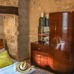 Aux Bories De Marquay, D'hotes Avec Piscine Et Pres De Sarlat Bed and Breakfast