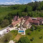 Aux Bories De Marquay, D'hotes Avec Piscine Et Pres De Sarlat Bed and Breakfast 4*