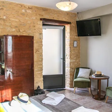 Aux Bories De Marquay, D'hotes Avec Piscine Et Pres De Sarlat Panzió
