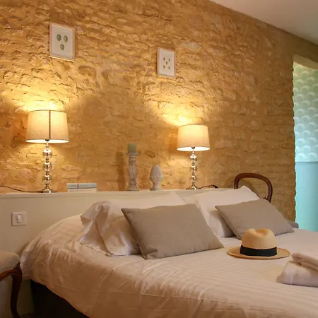 Nocleg ze śniadaniem Aux Bories De Marquay, D'hotes Avec Piscine Et Pres De Sarlat 4*