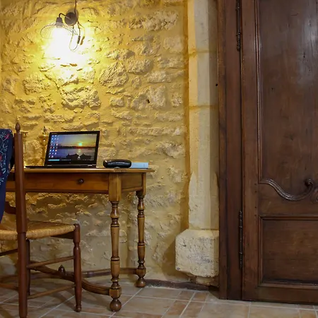 Bed & Breakfast Aux Bories De Marquay, D'hotes Avec Piscine Et Pres De Sarlat 4*