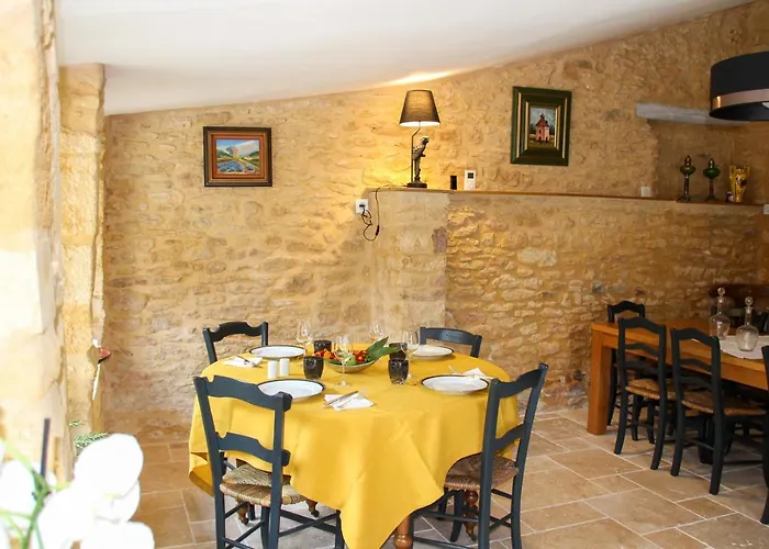 Bed & Breakfast Aux Bories De Marquay, D'hotes Avec Piscine Et Pres De Sarlat Marquay