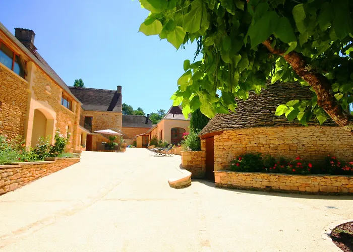 Bed & Breakfast Aux Bories De Marquay, D'hotes Avec Piscine Et Pres De Sarlat