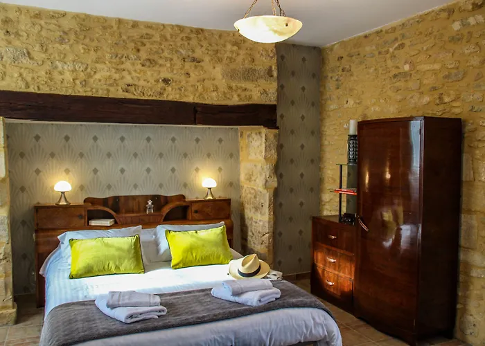 Bed & Breakfast Aux Bories De Marquay, D'hotes Avec Piscine Et Pres De Sarlat