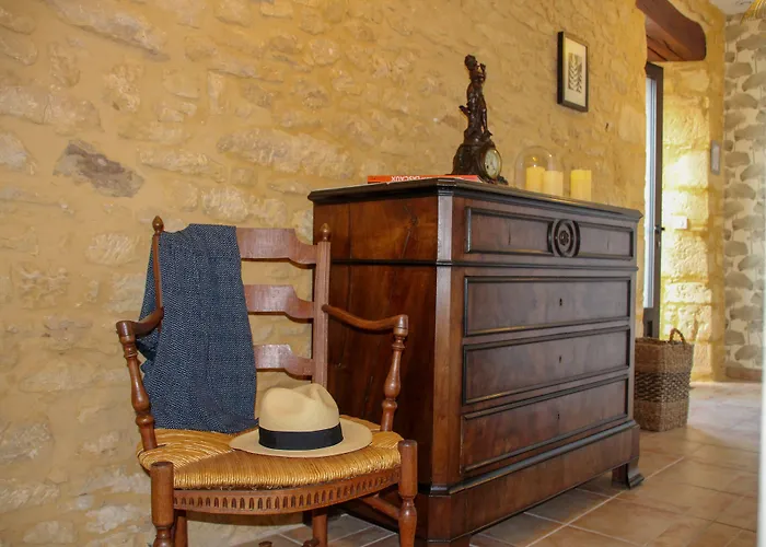 Bed & Breakfast Aux Bories De Marquay, D'hotes Avec Piscine Et Pres De Sarlat 4*