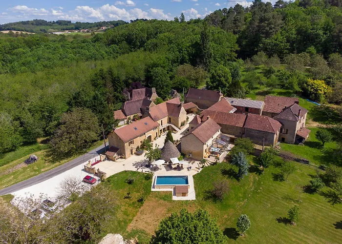 Aux Bories De Marquay, D'hotes Avec Piscine Et Pres De Sarlat Bed & Breakfast 4*