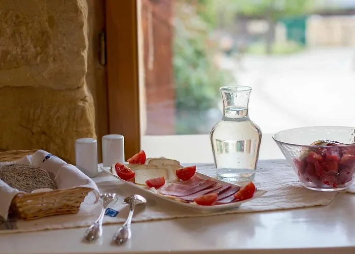 Aux Bories De Marquay, D'hotes Avec Piscine Et Pres De Sarlat Bed & Breakfast