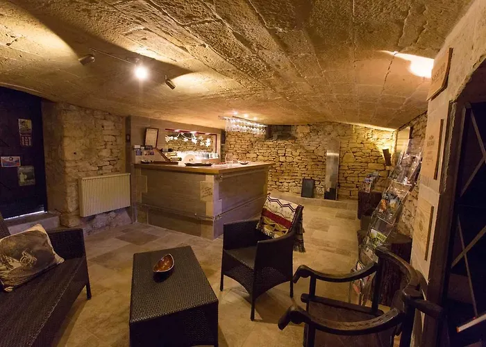 Aux Bories De Marquay, D'hotes Avec Piscine Et Pres De Sarlat Marquay