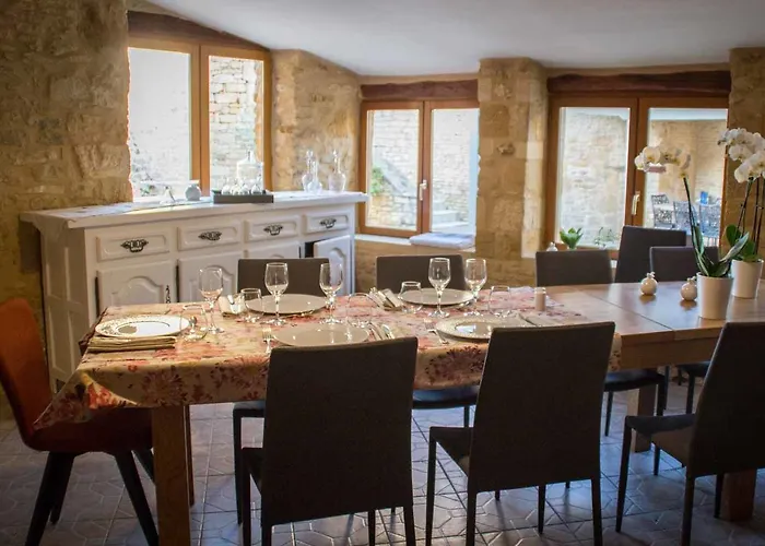 Aux Bories De Marquay, D'hotes Avec Piscine Et Pres De Sarlat Marquay