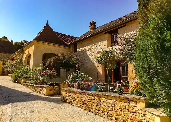 Bed & Breakfast Aux Bories De Marquay, D'hotes Avec Piscine Et Pres De Sarlat