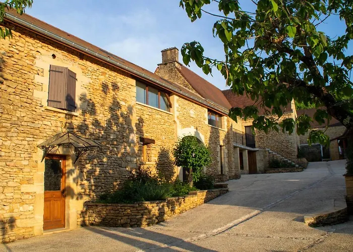Aux Bories De Marquay, D'hotes Avec Piscine Et Pres De Sarlat 4*