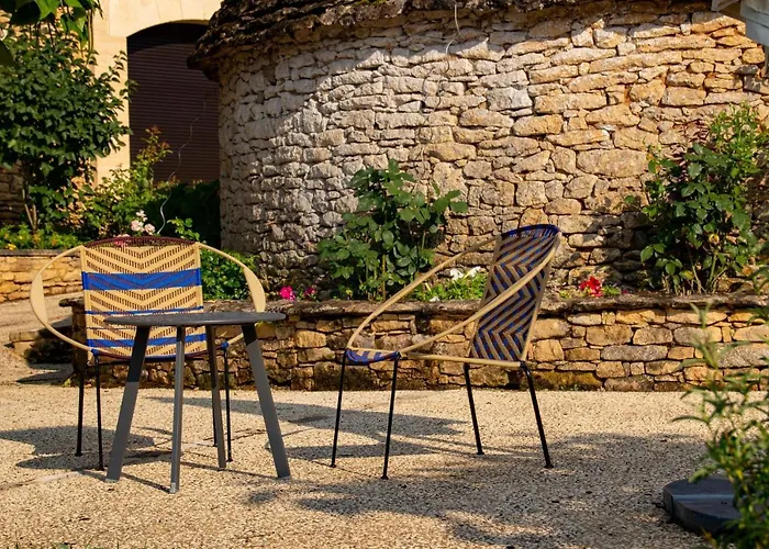 Aux Bories De Marquay, D'hotes Avec Piscine Et Pres De Sarlat 4*